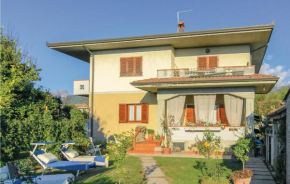 Stunning Home In Montignoso -Ms- With Kitchen